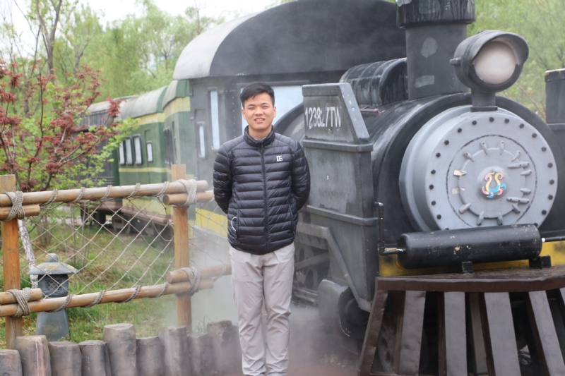 晴天的第二张照片--南通相亲服务中心