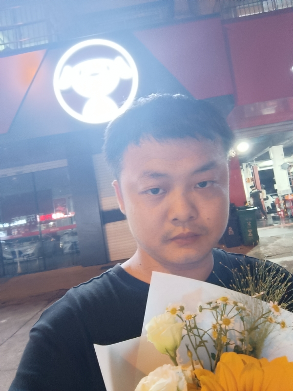 小陈的第一张照片--南通相亲服务中心