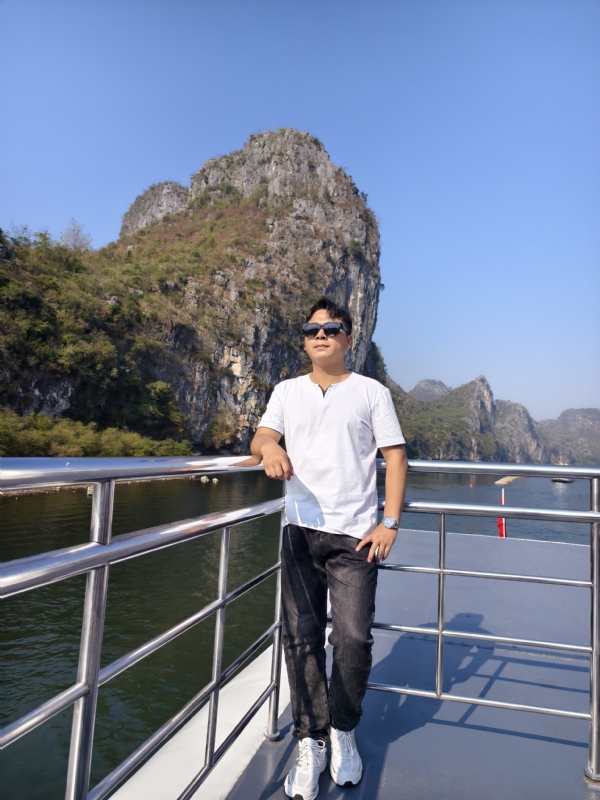 墨痕的第二张照片--南通相亲服务中心