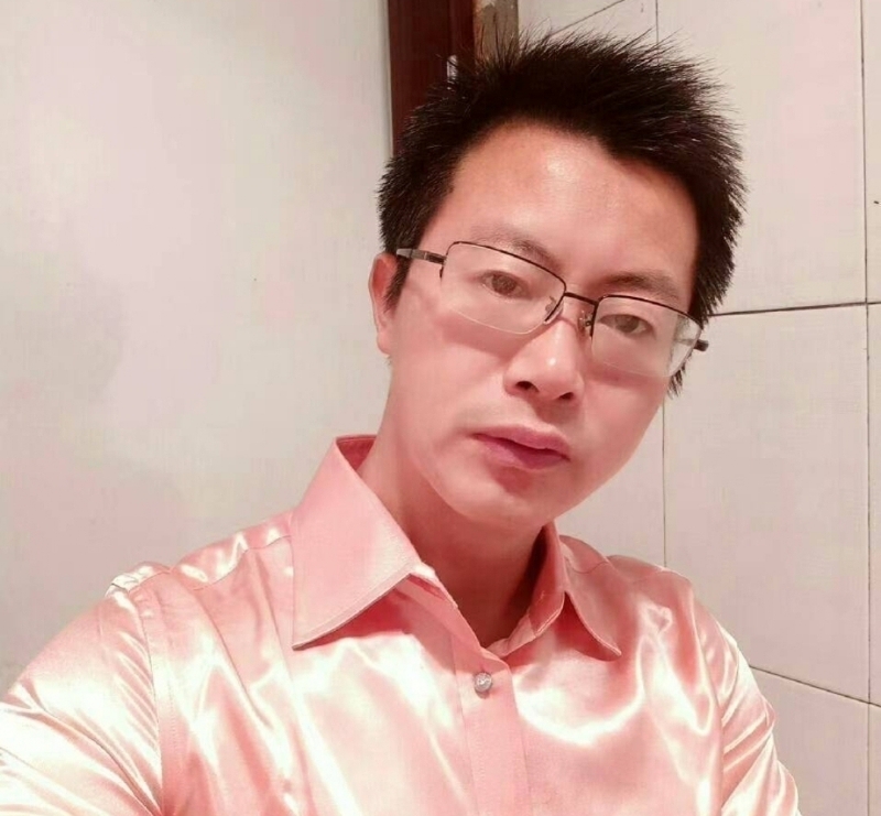 亮亮的第一张照片--南通相亲服务中心