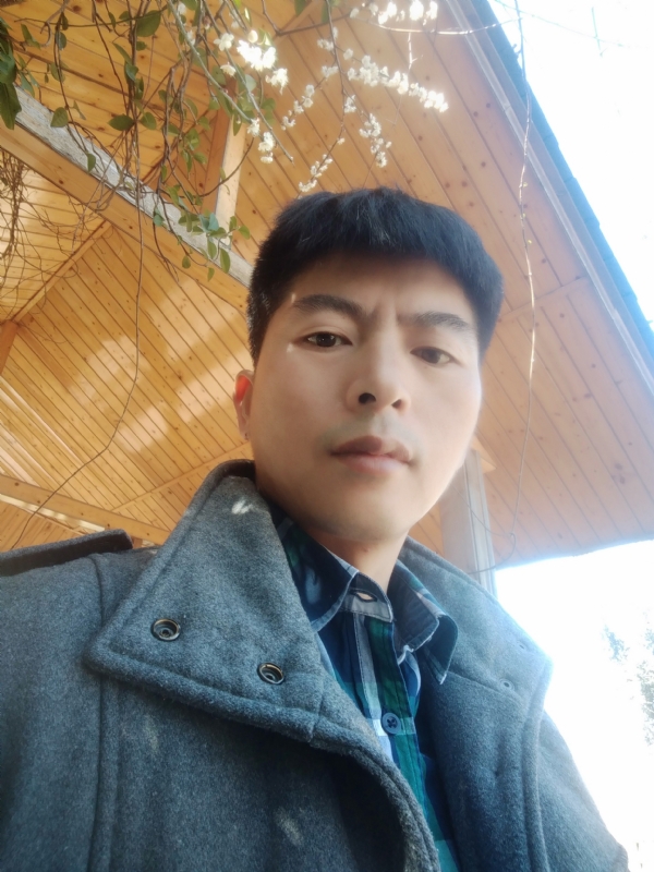 阿明的第二张照片--南通相亲服务中心