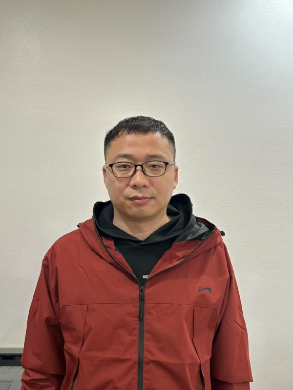 小石头的第二张照片--南通相亲服务中心