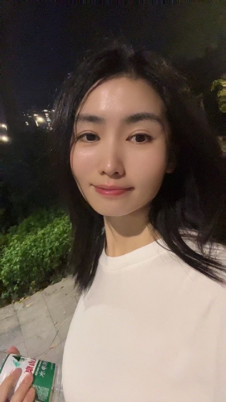 pan的第一张照片--南通相亲服务中心