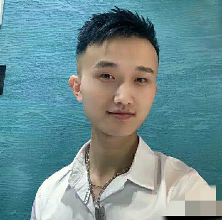 小哥哥的第一张照片--南通相亲服务中心