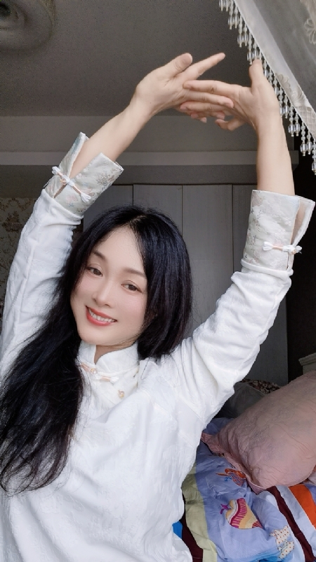 伊伊的第四张照片--南通相亲服务中心