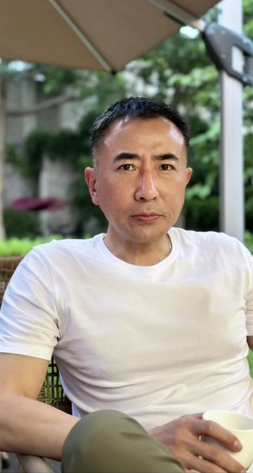 厚德载福的第一张照片--南通相亲服务中心