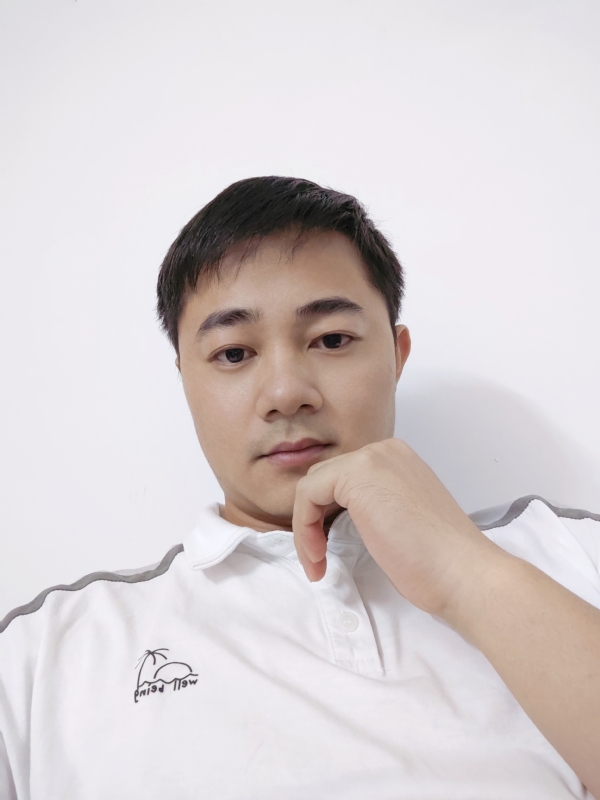 啊良的第二张照片--南通相亲服务中心