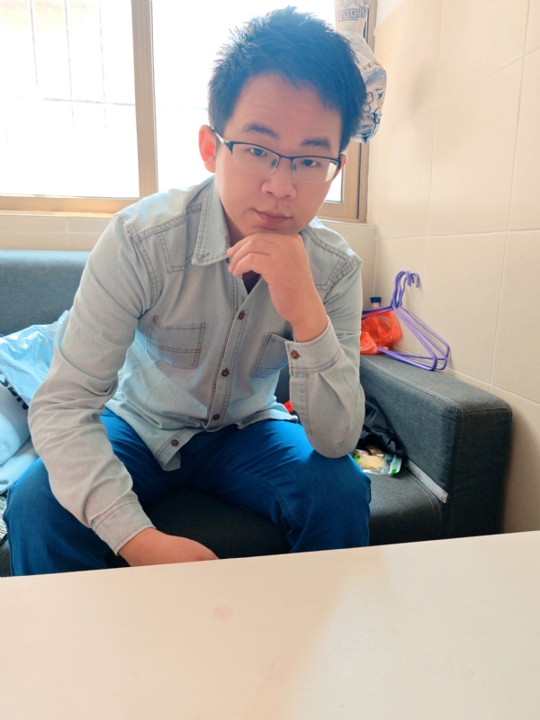 红尘一粟的第一张照片--南通相亲服务中心