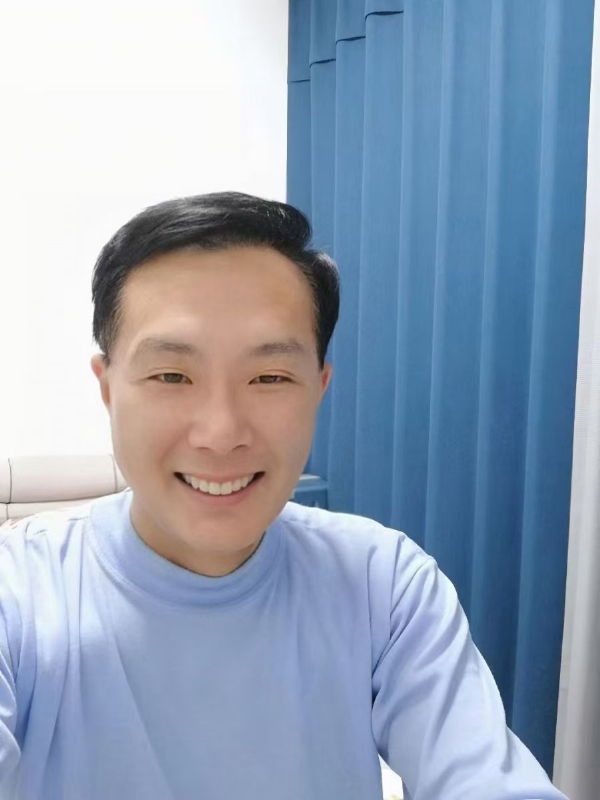 枫叶的第三张照片--南通相亲服务中心