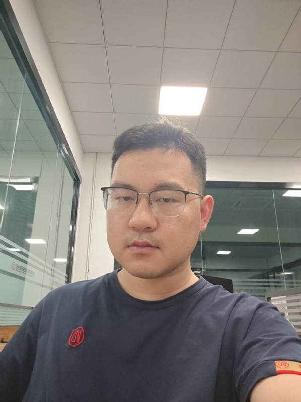 雨落浅响的第一张照片--南通相亲服务中心