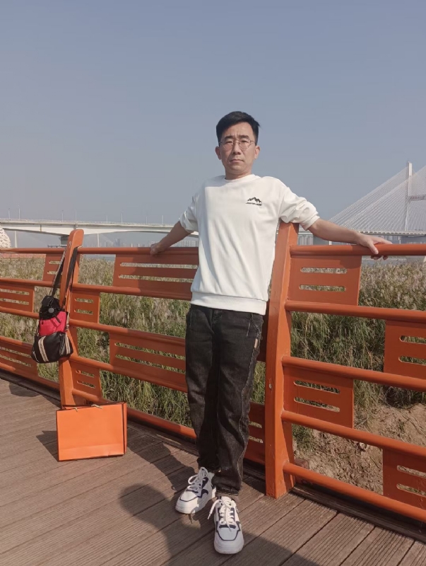 黑白的第一张照片--南通相亲服务中心