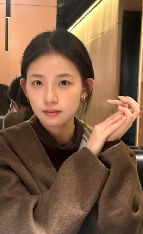 小曼的第一张照片--南通相亲服务中心