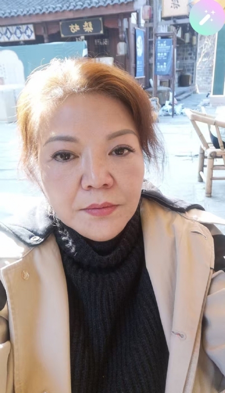 宛霞的第二张照片--南通相亲服务中心