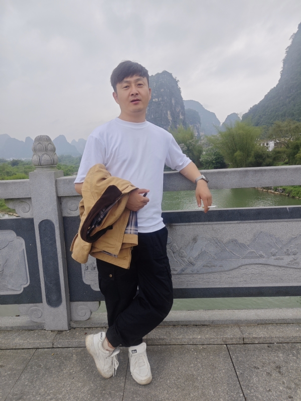 天选之人的第三张照片--南通相亲服务中心