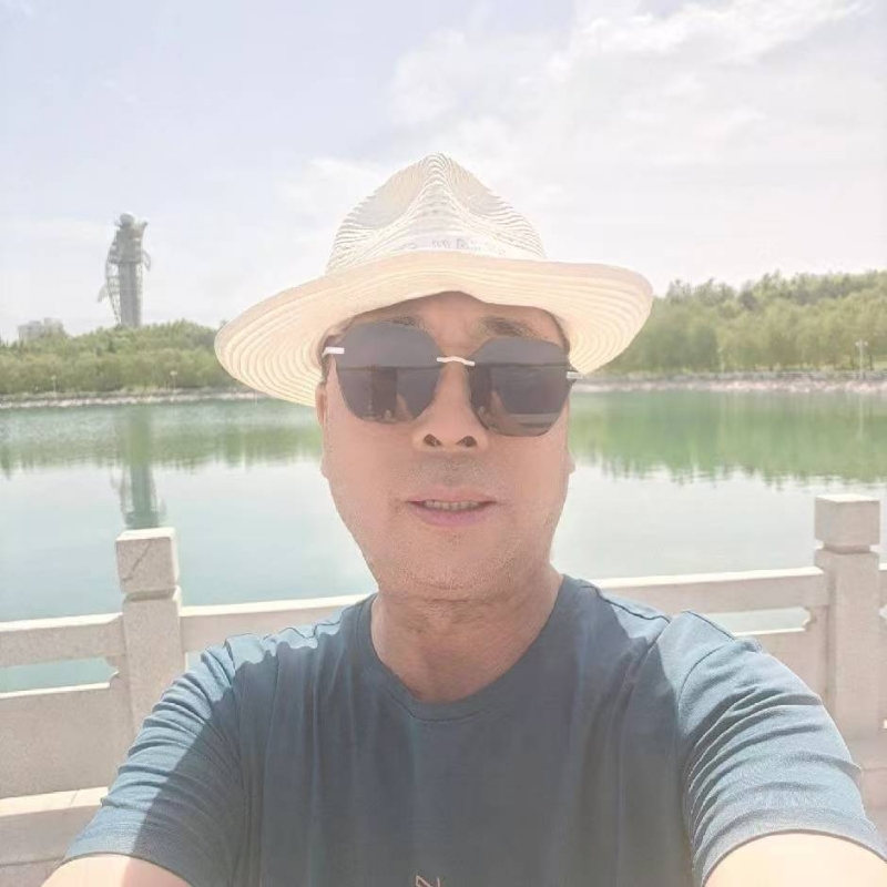 有钱人的第一张照片--南通相亲服务中心