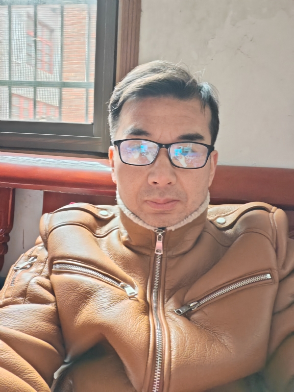 弹簧的第一张照片--南通相亲服务中心