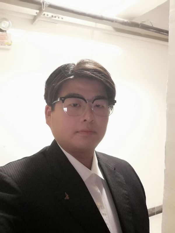 孤独一人的第一张照片--南通相亲服务中心