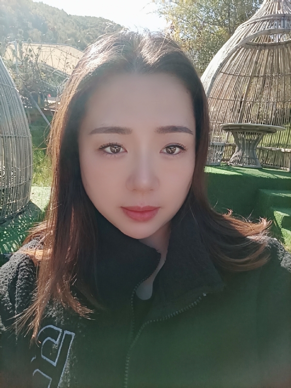 阿燕的第一张照片--南通相亲服务中心