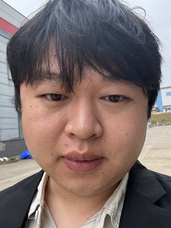 晴天的第二张照片--南通相亲服务中心