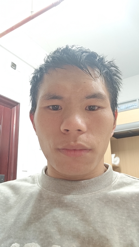 阳光的第一张照片--南通相亲服务中心