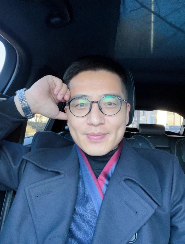 只为与你相遇的第二张照片--南通相亲服务中心