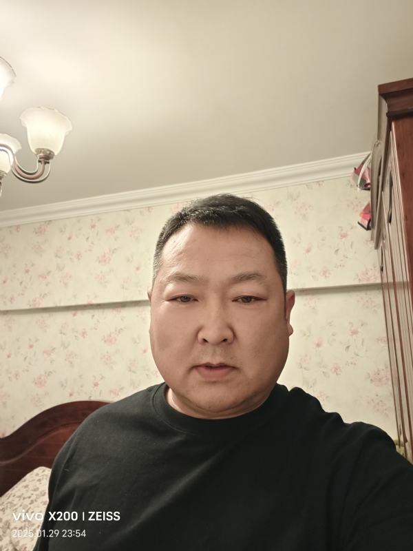 峰哥的第一张照片--南通相亲服务中心