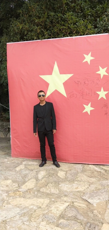 奔腾的小乌鸦的第一张照片--南通相亲服务中心