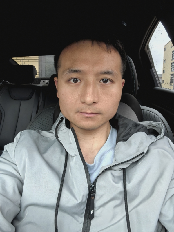 郑涛尔的第二张照片--南通相亲服务中心