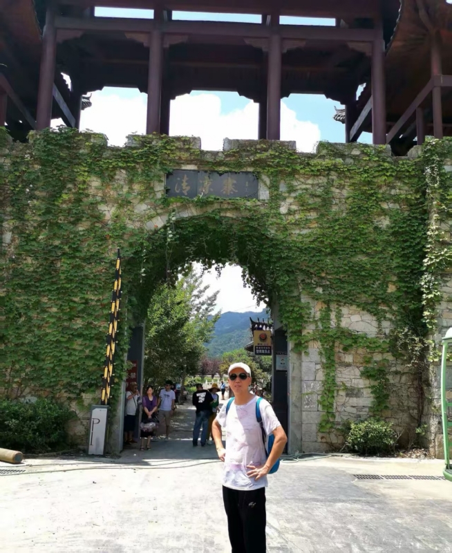 品心人的第一张照片--南通相亲服务中心