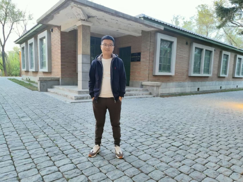 成成的第二张照片--南通相亲服务中心