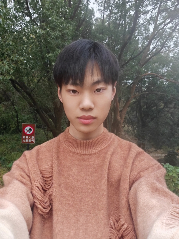 祤辰的第二张照片--南通相亲服务中心