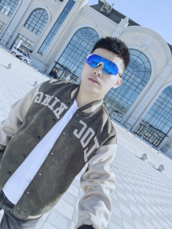 Fine超的第一张照片--南通相亲服务中心