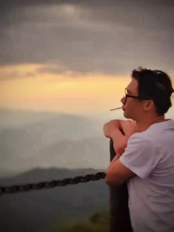 心有山海静而无边的第二张照片--南通相亲服务中心